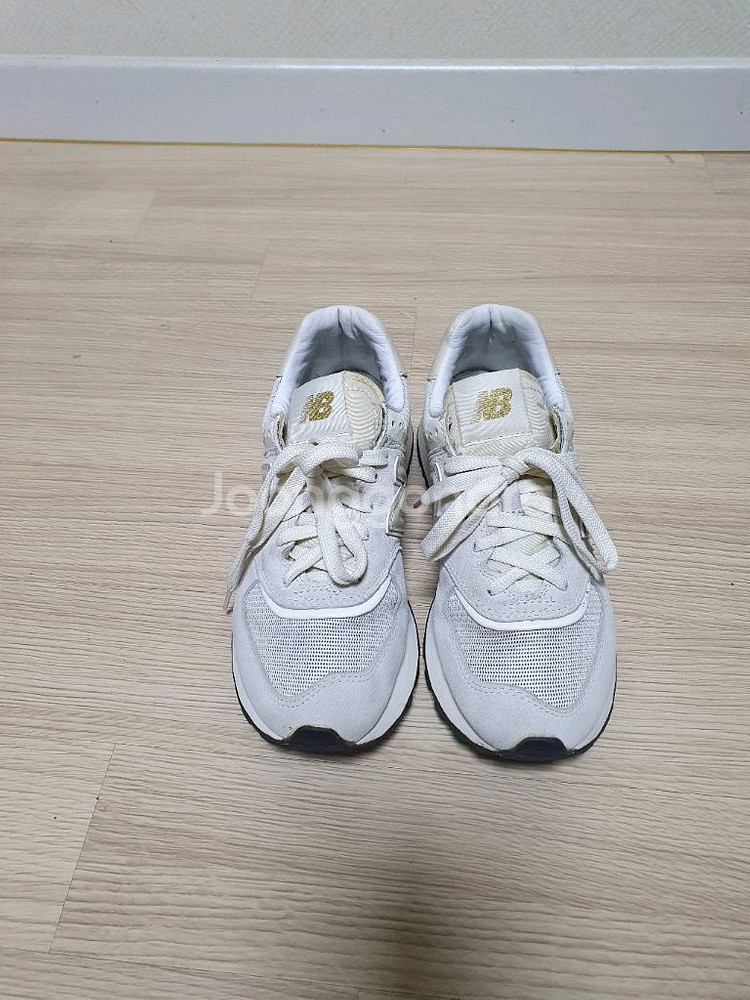 뉴발란스 574 레거시 아이보리 운동화 235--2