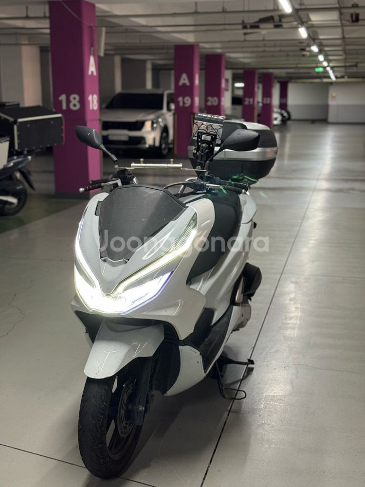 pcx125 20년식 2만키로 판매합니다--0