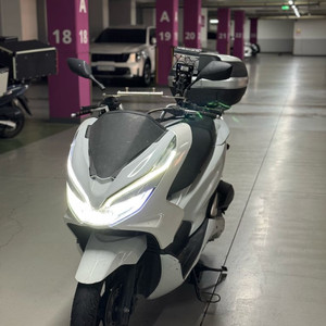 pcx125 20년식 2만키로 판매합니다
