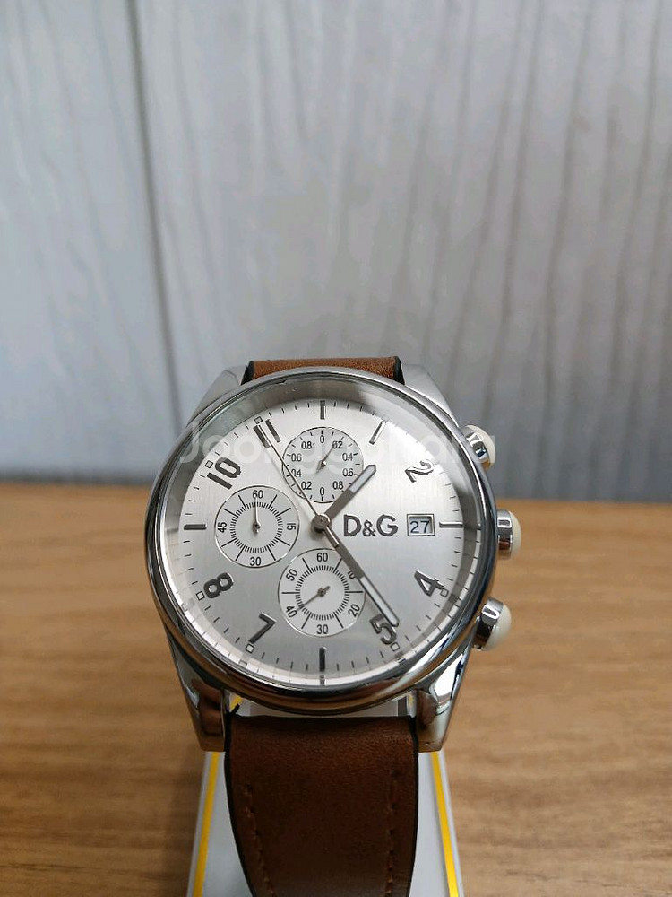 돌체앤가바나 샌드피퍼 크로노그래프--1