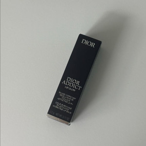 디올 립글로우 001