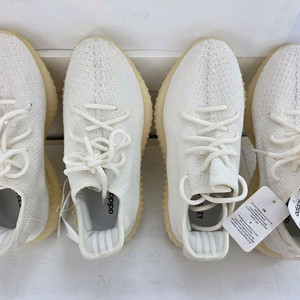 아디다스 이지부스트 350 V2 베이지