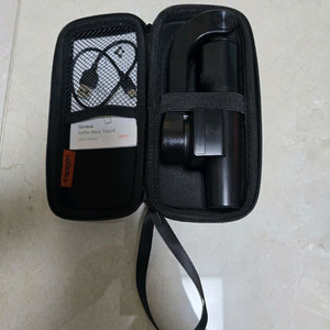 짐벌 셀카봉 삼각대 spigen s610w