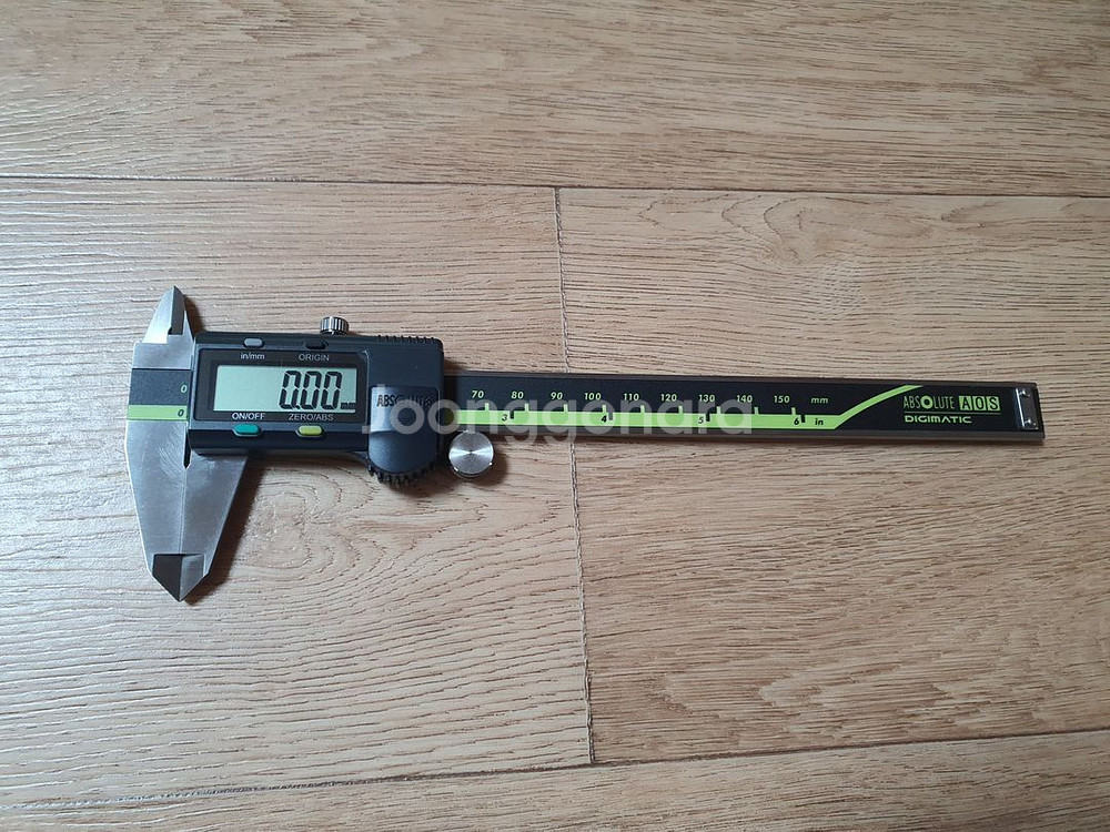디지털 버니어캘리퍼스 노기스 디지털버니어 15cm--0