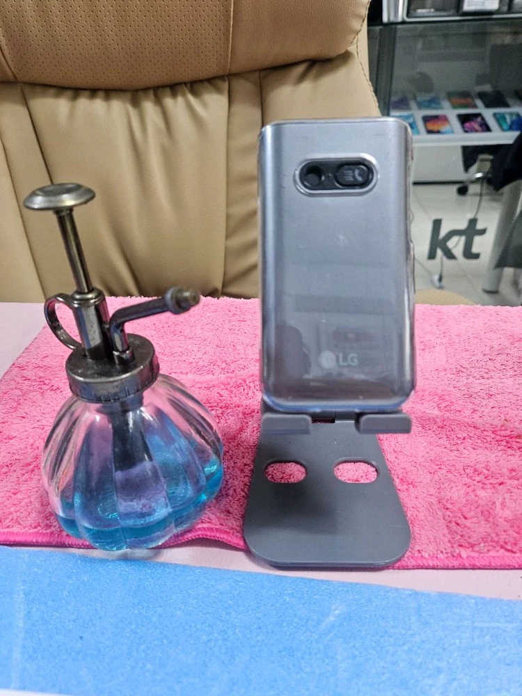 LG 폴더폰 어르신용 수험생용 핸드폰 폴더 5만원 이미지