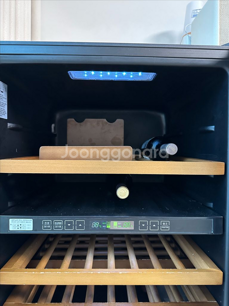 lg디오스 와인셀러 WZ62GJX--4