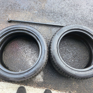 토요타이어 215 50 17 타이어판매