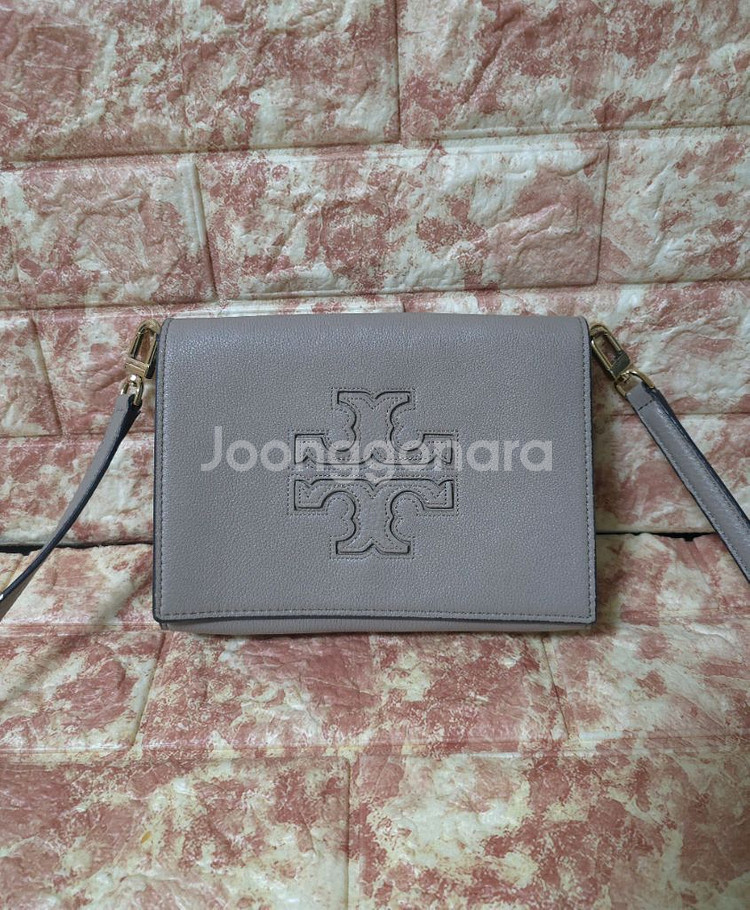 토리버치 아만다 레더 크로스백--2