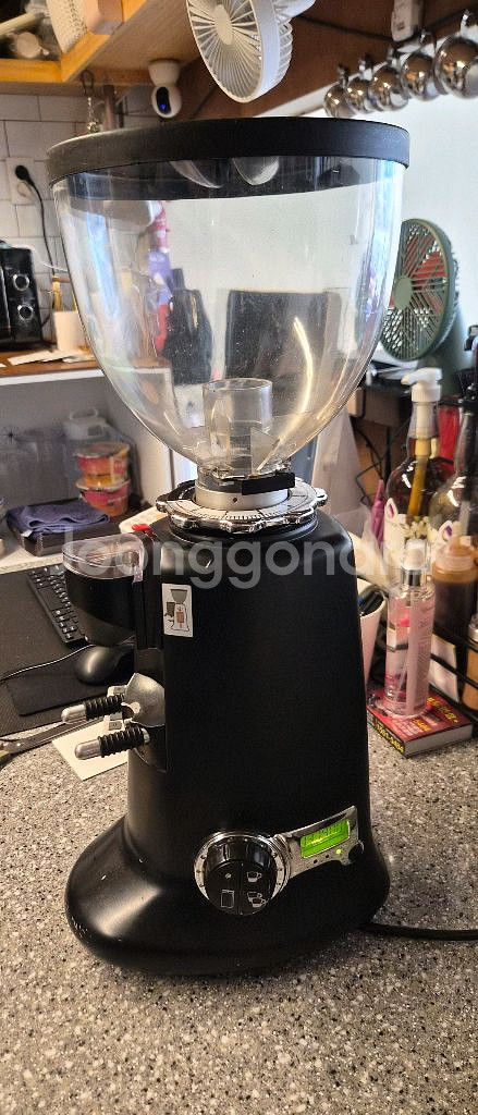 헤이카페 hc-600 전자동그라인더 팝니다.--5