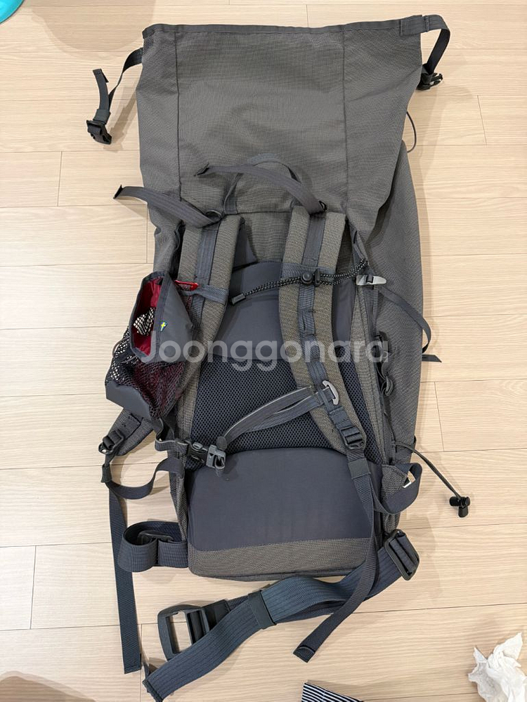 클라터뮤젠 라타토스크 케블라 30L 배낭 판매해요--1
