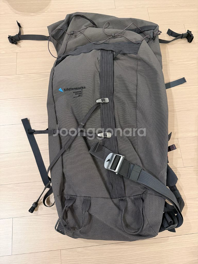 클라터뮤젠 라타토스크 케블라 30L 배낭 판매해요--0