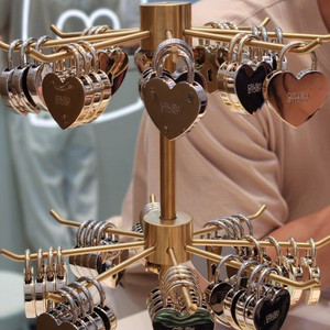 샤넬 코코크러쉬 하트 자물쇠 새상품