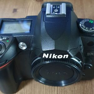 니콘 CCD감성 D70S 바디 9천컷정품