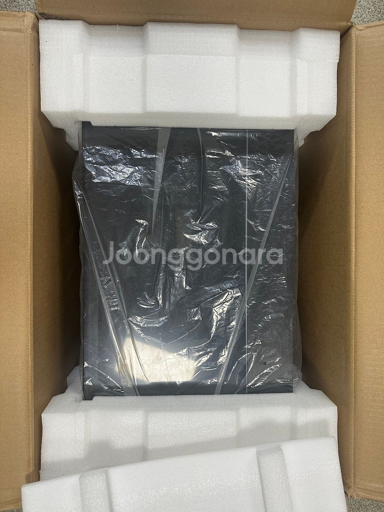 리안리 O11D EVO XL 블랙--1