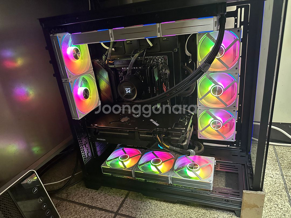 리안리 O11D EVO XL 블랙--3