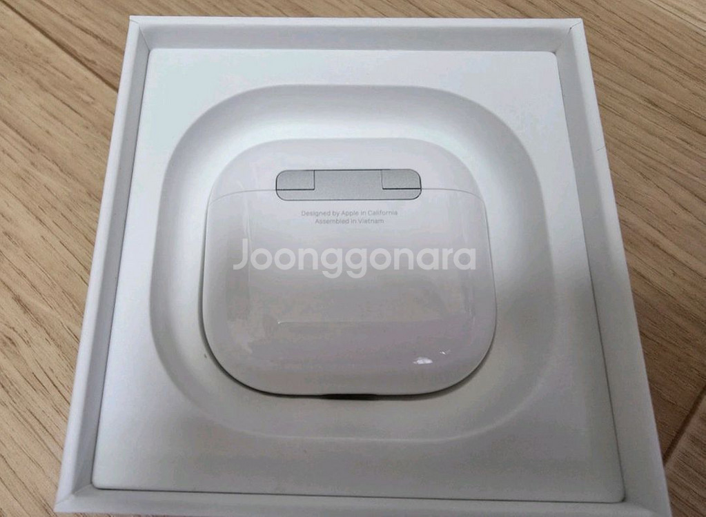 에어팟4세대 노캔버전 팝니다--2