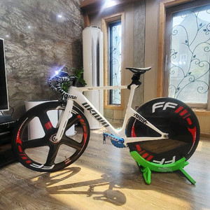 언노운 펄스 픽시자전거 2025년 풀튜닝 사이즈M 판매