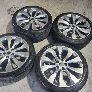 말리부 19인치 휠타이어 245 40 19인치