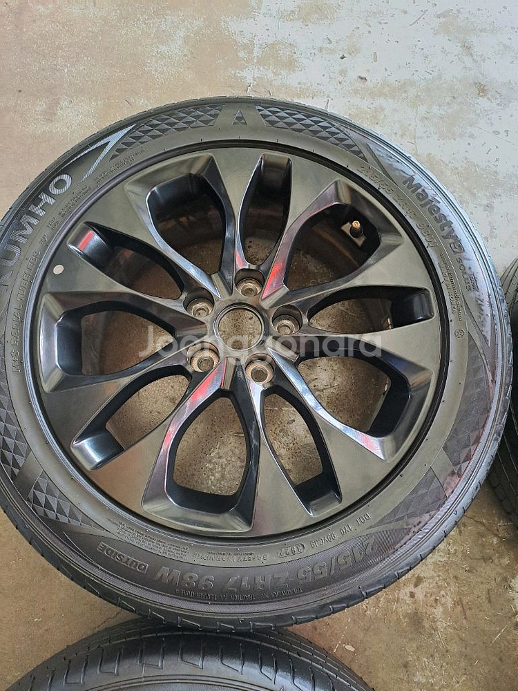 k5 쏘나타용 17인치휠타이어--2