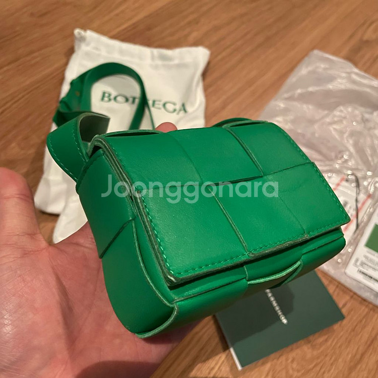 보테가베네타 카세트백 그린 풀박스--1