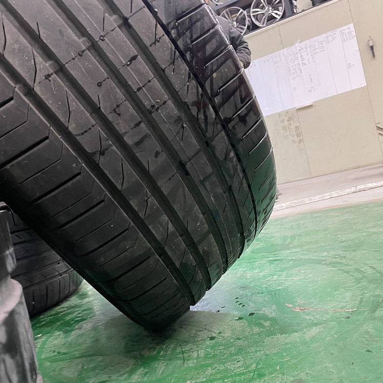 포르쉐 카이엔 21인치 휠타이어 터보 RS 스파이더--5