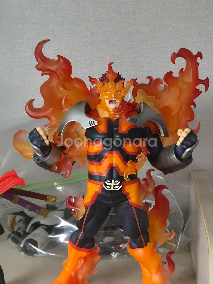 제일복권 엔데버 피규어 판매합니다--0