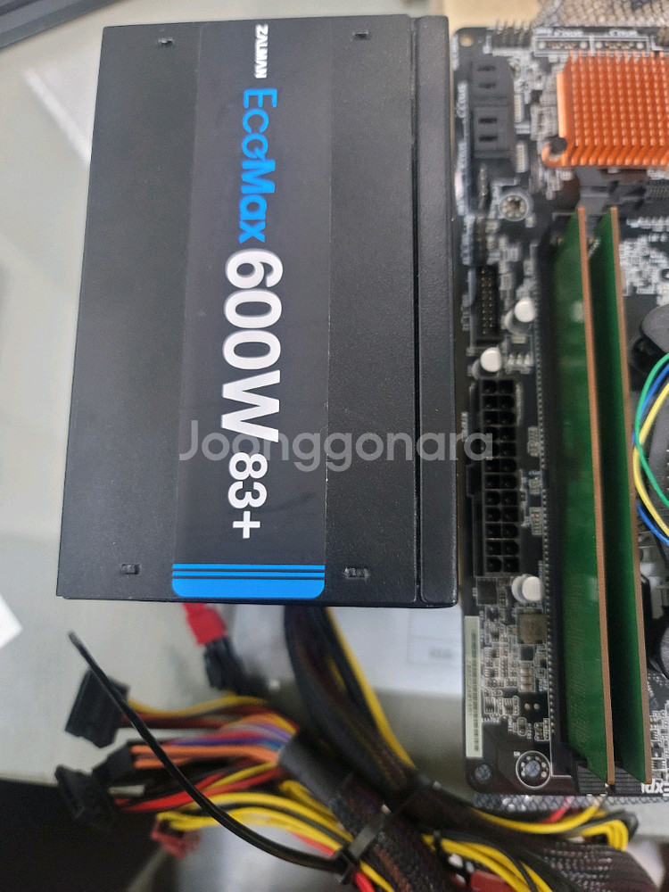 반본체 팝니다i5-7500/12g ram/600w파워--3