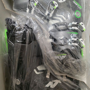 노르디카 크루즈 275 (flex 90) 스키부츠 팝니