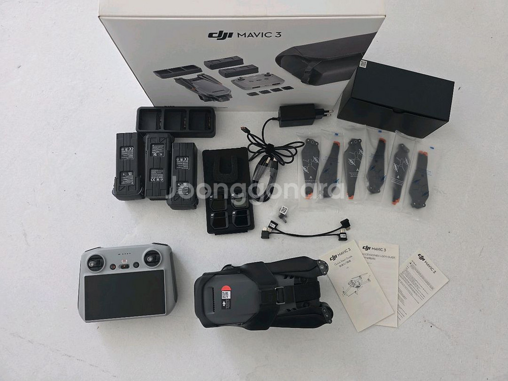 DJI Mavic 3 콤보+RC조종기--2