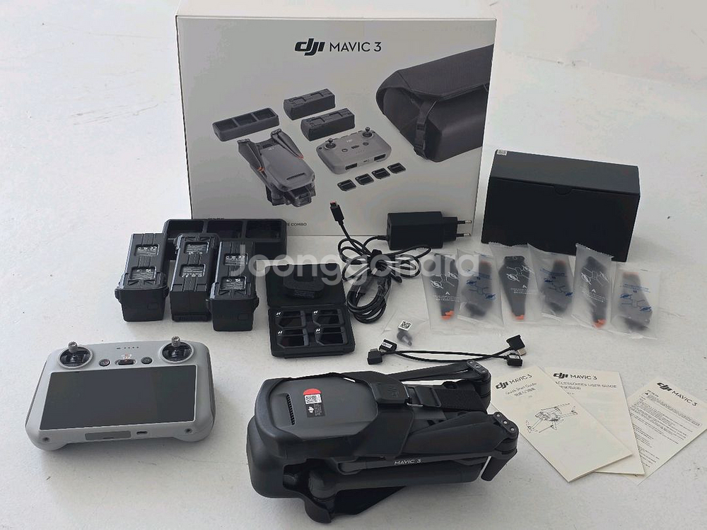 DJI Mavic 3 콤보+RC조종기--1