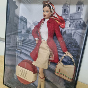 골드라벨 페라리 바비 인형