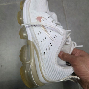 나이키 베이퍼맥스 260