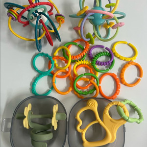 아기 손발달 장난감 윈켈, 고리 치발기