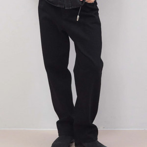 [새상품] 플랙 스트레이트 데님팬츠 K54 블랙