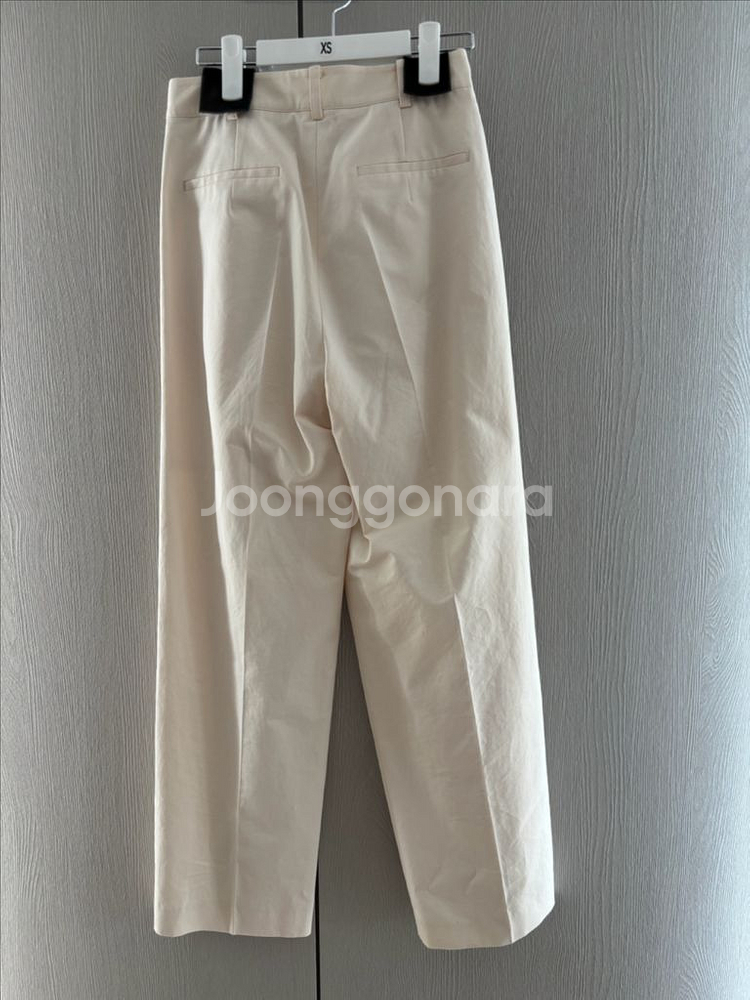 포유온 fyeo west tuck trousers 크림--11
