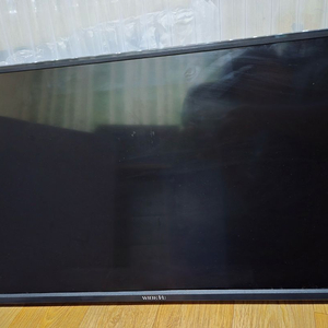 와이드뷰 FHD 32인치 모니터