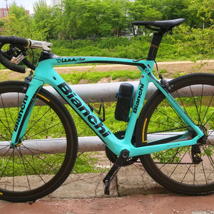 비앙키올트레xr4 판매합니다