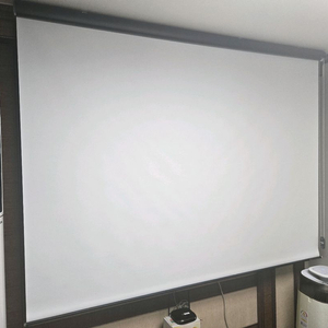 아라크네 프로젝터 빔스크린 족자봉 타입 100인치 판매