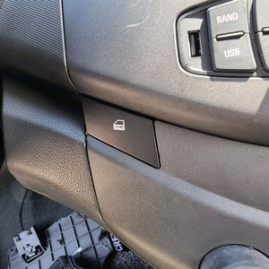 마티즈 스파크 12년이전 도어락 언락버튼 삽니다