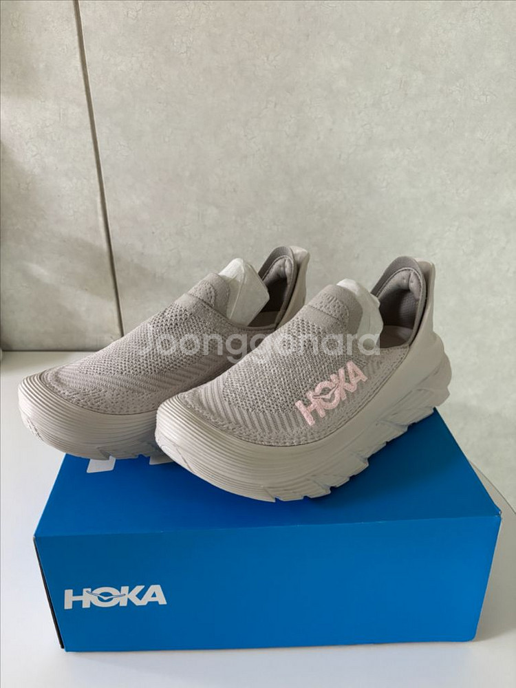 호카 HOKA U Restore TC 런닝화 (새상품)--0