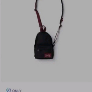새상품) 방탄소년단 맵오브더솔 ONE 미니 가방 판매합