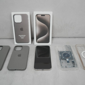아이폰15 프로 맥스 512gb 판매합니다.