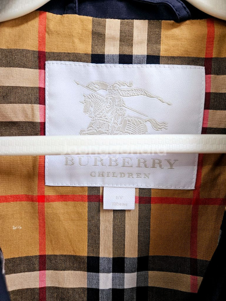 버버리 아동 8y 자켓--1