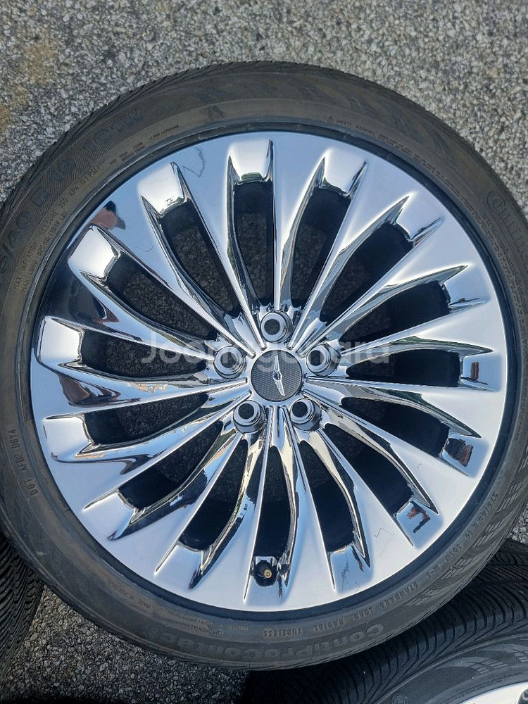 제네시스 EQ900 19인치 크롬 휠타이어 팝니다--4