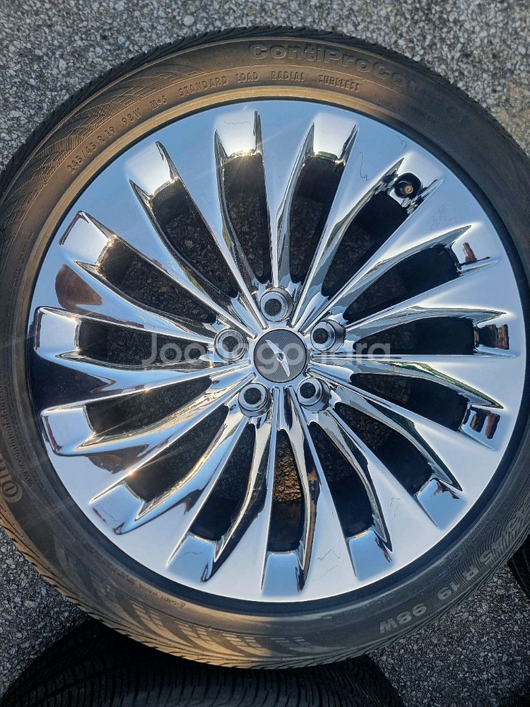 제네시스 EQ900 19인치 크롬 휠타이어 팝니다--2