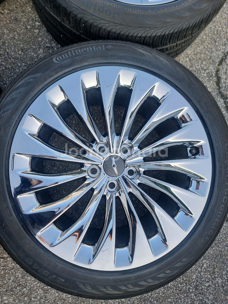 제네시스 EQ900 19인치 크롬 휠타이어 팝니다--3