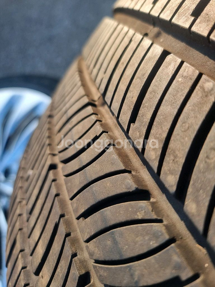 제네시스 EQ900 19인치 크롬 휠타이어 팝니다--5