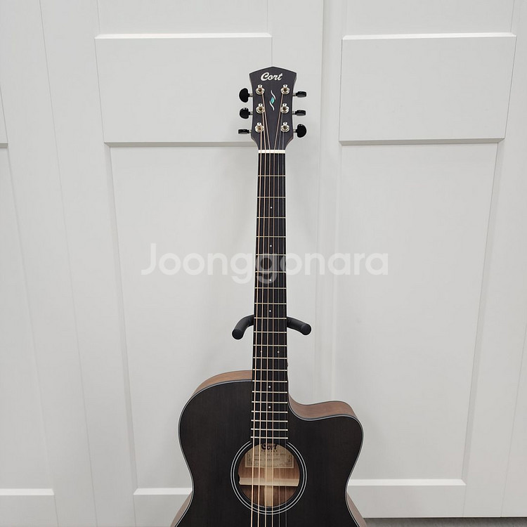 콜트 OM바디 올솔리드 기타 Core-OC Spruce--7