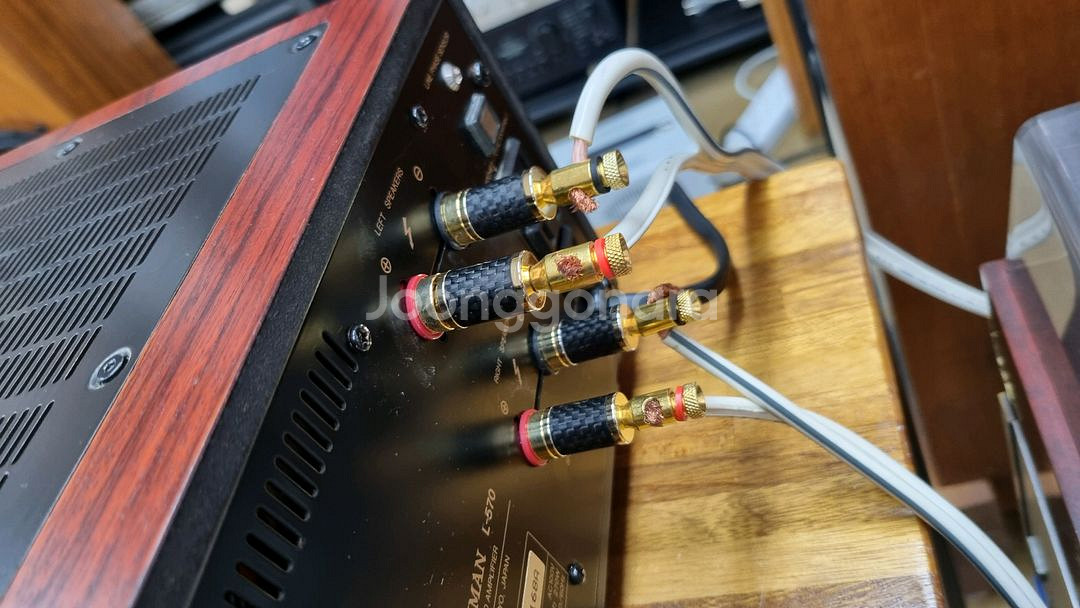 럭스만 인티앰프 L-570 팝니다--6