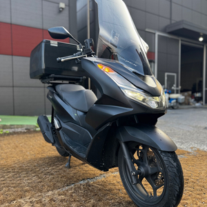 혼다 Pcx125 ABS 23년형 3만Km 판매합니다.